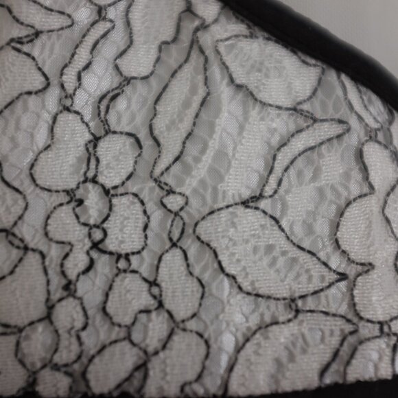 COPY - Do & be delicate Floral lace halter top Size S - Picture 12 of 14